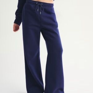 A&F Sunday High Rise Sweatpants in navy